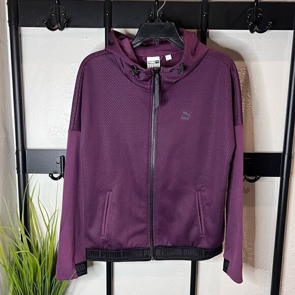 Puma Zip up hooded jacket fleece lined Plum size medium - Picture 2 of 16